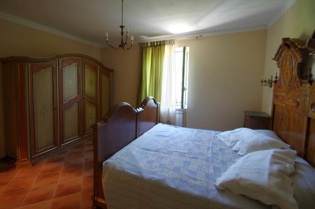 Agriturismo Mulino Del Castello Nasino 객실 사진